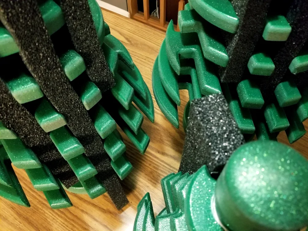 08 Glue and Assemble.jpg